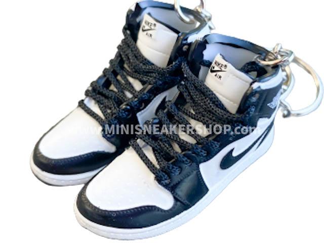 Mini sneaker keychain 3D Air Jordan 1 - Black White - PANDA - Sneakers Passion