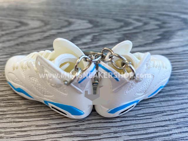 Mini Sneaker Keychains AJ 6 - Carolina - Sneakers Passion