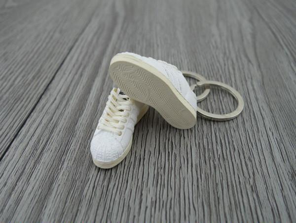 mini 3D sneaker keychains Superstar 35th Adicolor White - Sneakers Passion