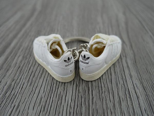 mini 3D sneaker keychains Superstar 35th Adicolor White - Sneakers Passion