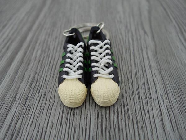 mini 3D sneaker keychains Superstar Black Green - Sneakers Passion