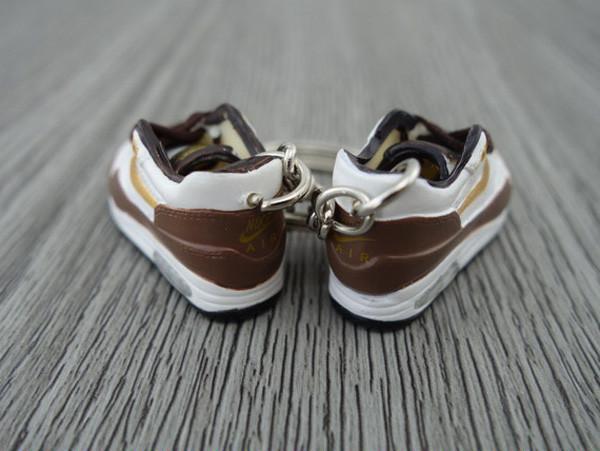 mini 3D sneaker keychains Air Max 1 - Brown White - Sneakers Passion