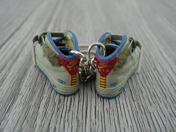 mini sneaker keychains Air Force One Tuskegee - Sneakers Passion