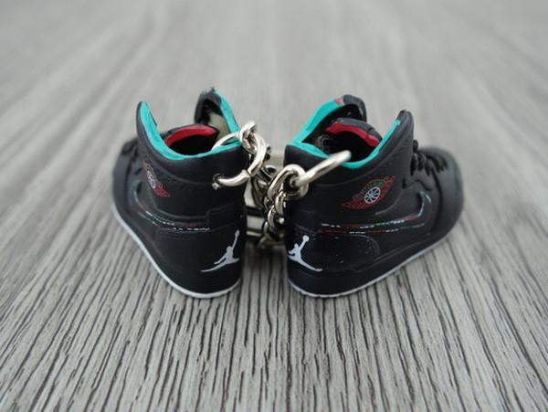 Mini sneaker keychain 3D Air Jordan 1 Black HQ - Sneakers Passion