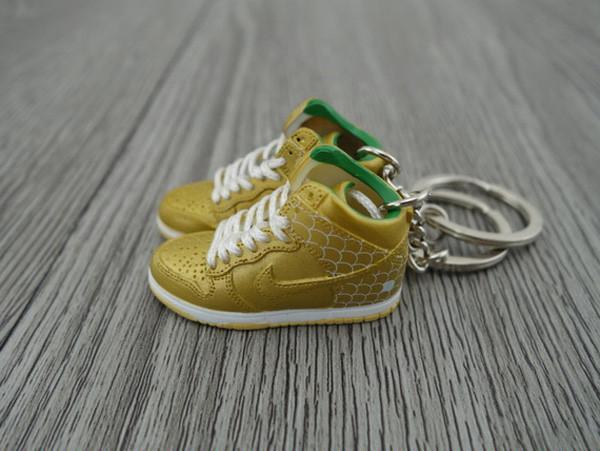 Mini sneaker keychain 3D Dunk - Gold Green - Sneakers Passion