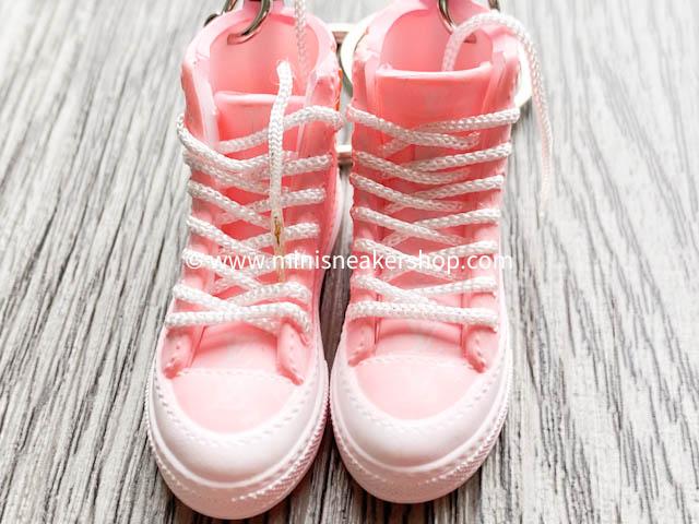 Mini sneaker keychain 3D LV - Pink - Sneakers Passion