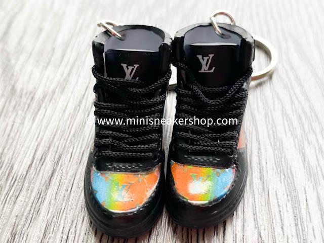 Mini sneaker keychain 3D LV Black Multi - Sneakers Passion