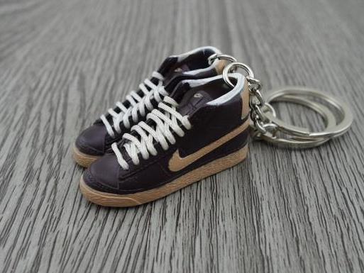 mini 3D sneaker keychains Blazer - Brown/Beige - Sneakers Passion