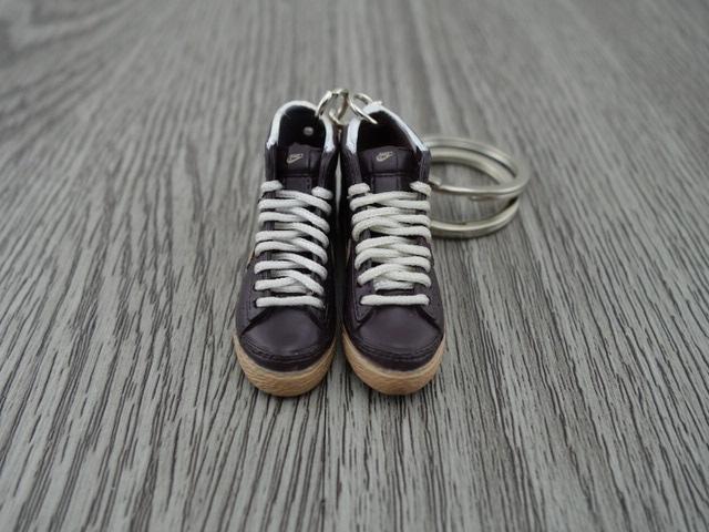 mini 3D sneaker keychains Blazer - Brown/Beige - Sneakers Passion