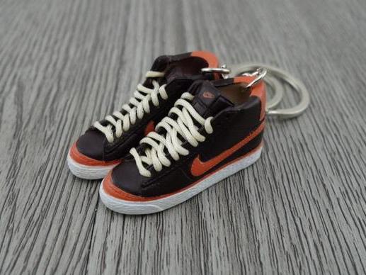 mini 3D sneaker keychains Blazer - Brown/Orange - Sneakers Passion