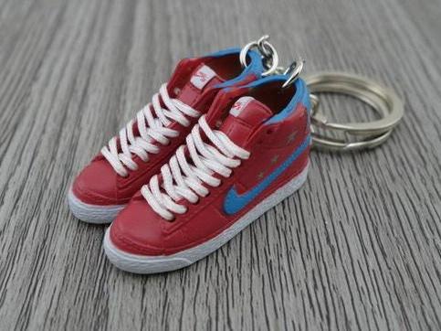 mini 3D sneaker keychains Blazer - Red/Blue - Sneakers Passion