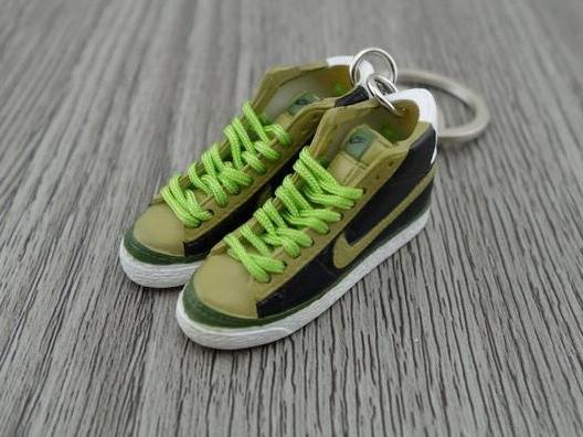 mini 3D sneaker keychains Blazer - Triple Green - Sneakers Passion
