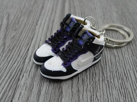 Mini sneaker keychain 3D Dunk Hi - Purple Stars - Sneakers Passion