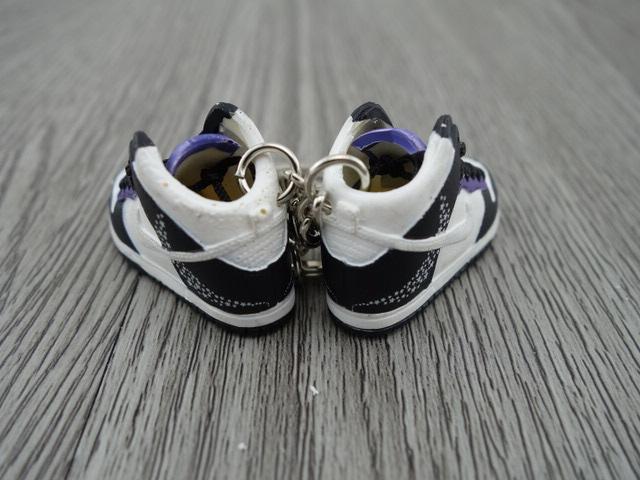 Mini sneaker keychain 3D Dunk Hi - Purple Stars - Sneakers Passion
