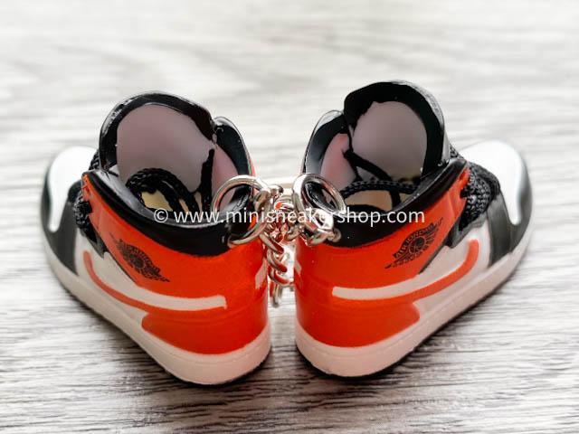 Mini sneaker keychain 3D Air Jordan 1 - Star Fish Orange - Sneakers Passion