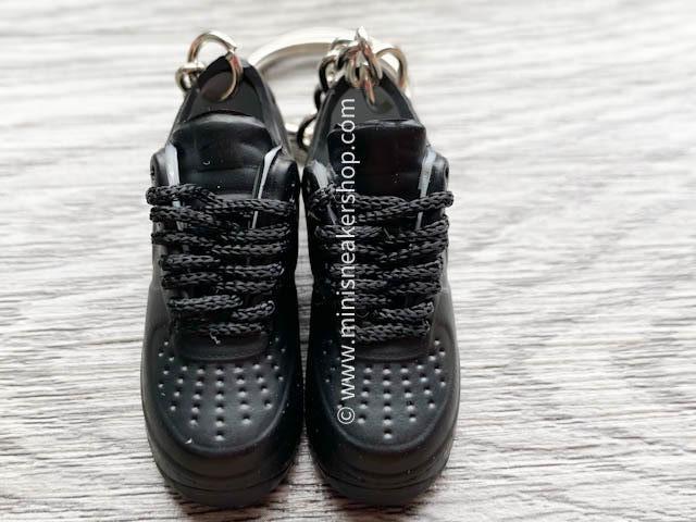 Mini 3D sneaker keychains Air Force 1 x SUP Black - Sneakers Passion