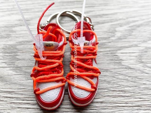 Mini sneaker keychain 3D Dunk Low OW - Red - Sneakers Passion