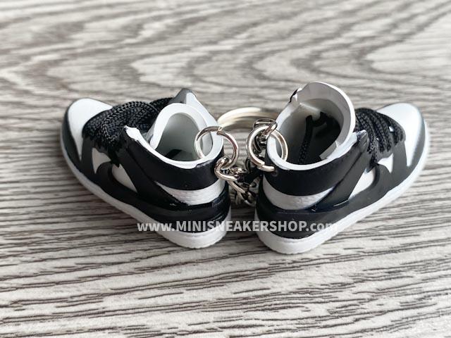 Mini sneaker keychain 3D Air Jordan 1 - Panda concept 2.0 - Sneakers Passion