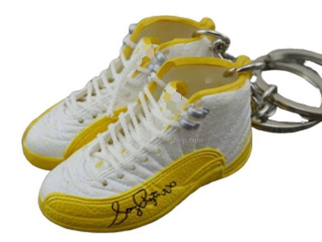 Mini 3D sneaker keychains AJ 12 The Glove - Sneakers Passion