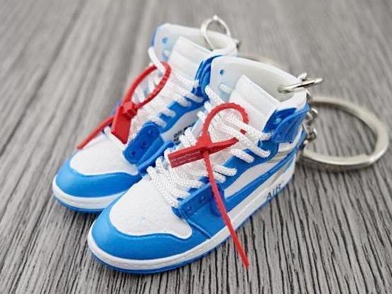 Mini sneaker keychain 3D AJ1 x OW inspired UNC (University Blue) - Sneakers Passion