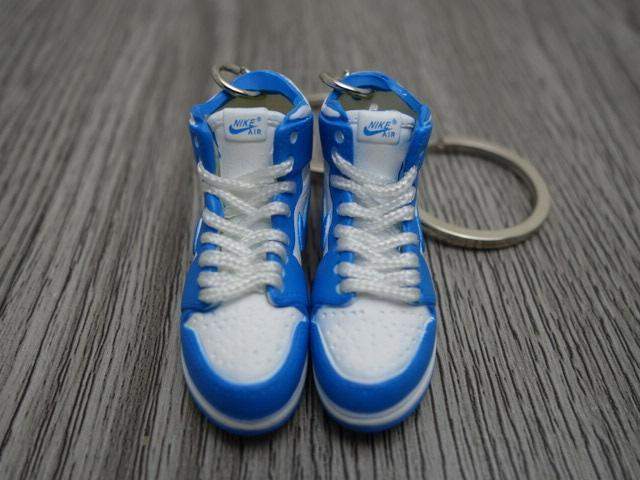 Mini sneaker keychain 3D Air Jordan 1 - New North Carolina - Sneakers Passion