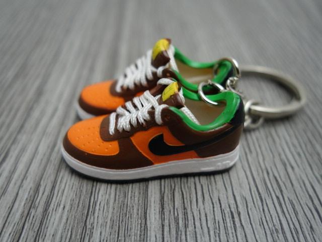 Mini Sneaker 3D keychains Nike Air Force - Brown-Green-Orange - Sneakers Passion
