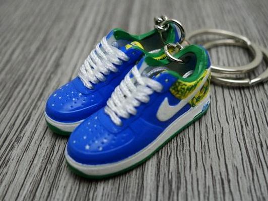 Mini Sneaker keyrings Nike Air Force - Brasil - Sneakers Passion