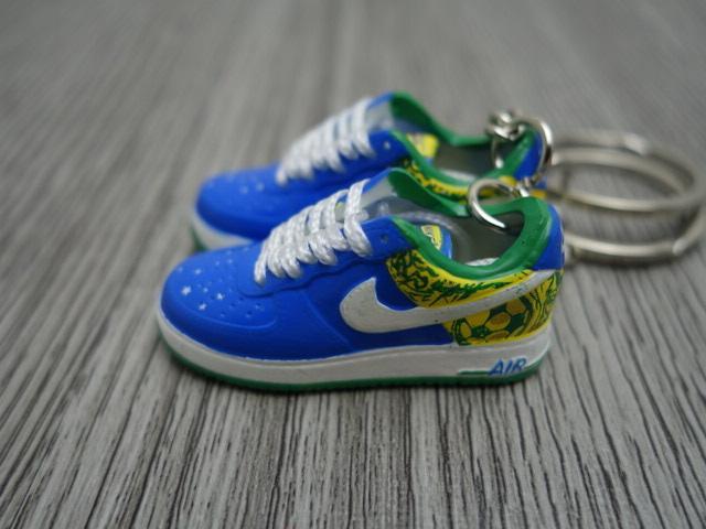 Mini Sneaker keyrings Nike Air Force - Brasil - Sneakers Passion