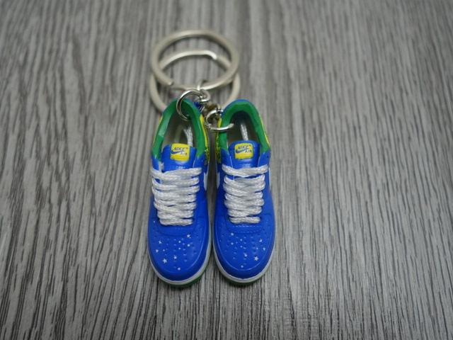 Mini Sneaker keyrings Nike Air Force - Brasil - Sneakers Passion