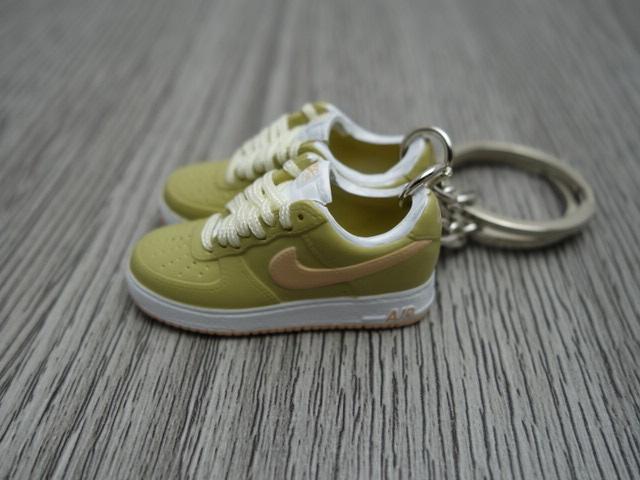 Mini Sneaker keyrings Nike Air Force - Linen (2001) - Sneakers Passion