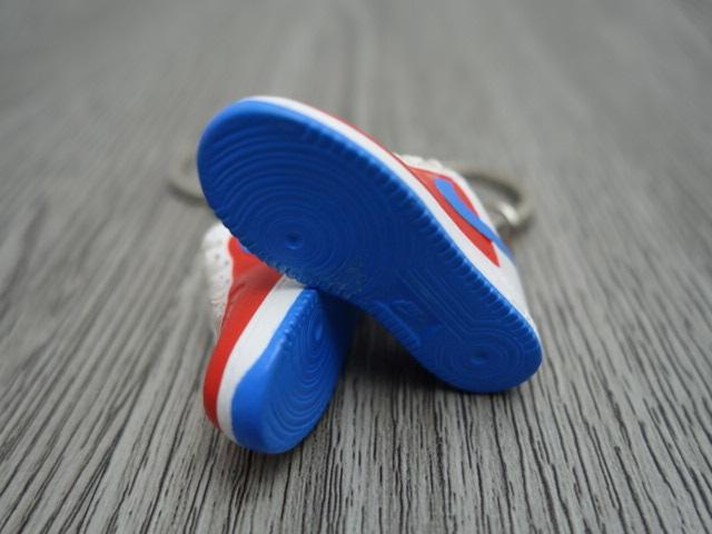 Mini Sneaker Keychains 3D Nike Air Force - Puerto Rico - Sneakers Passion