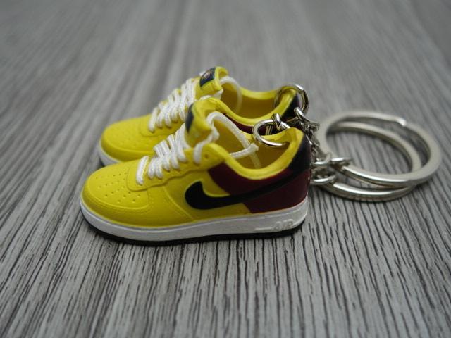 Mini Sneaker keychains 3D - Nike Air Force - Yellow Burgundy - Sneakers Passion