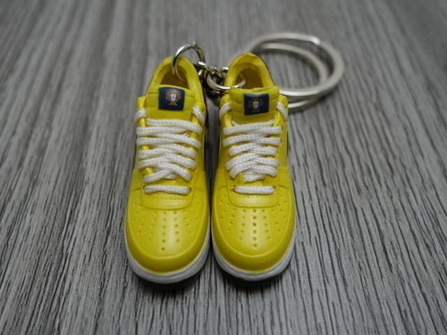 Mini Sneaker keychains 3D - Nike Air Force - Yellow Burgundy - Sneakers Passion