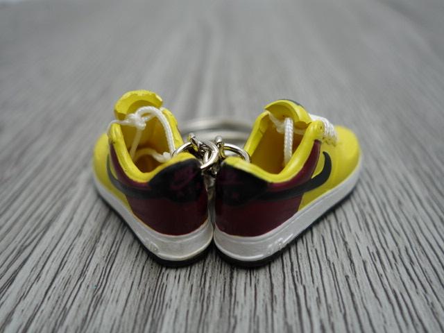 Mini Sneaker keychains 3D - Nike Air Force - Yellow Burgundy - Sneakers Passion