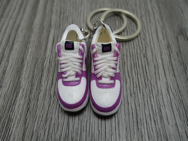 Mini Sneaker keychains Nike Air Force - White Purple Black - Sneakers Passion