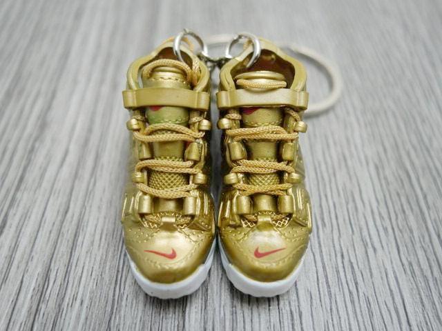 Mini 3D sneaker keychains Air Up Tempo - GOLD - Sneakers Passion