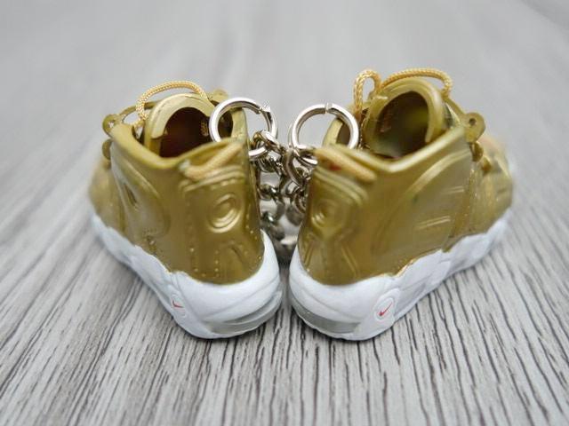 Mini 3D sneaker keychains Air Up Tempo - GOLD - Sneakers Passion