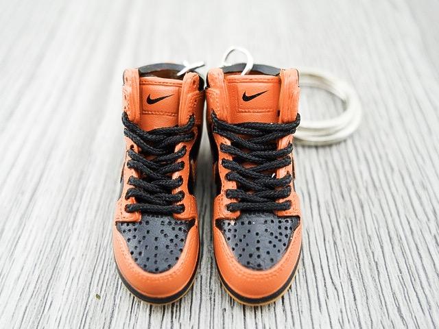 Mini Sneaker keychains Dunk Hi - Orange Black - Sneakers Passion