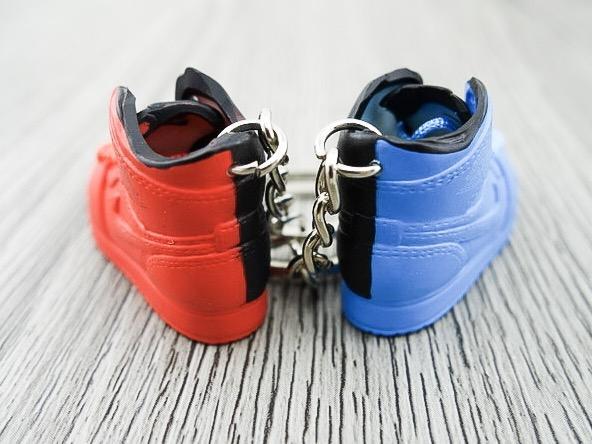 Mini sneaker keychain 3D Air Jordan 1 - Quai 54 Friends and Family HQ - Sneakers Passion