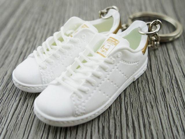Mini 3D sneaker keychains Stan Smith White and Copper - Sneakers Passion