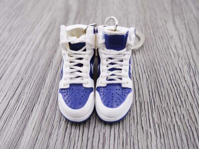 Mini sneaker keychain 3D Dunk - Navy White - Sneakers Passion
