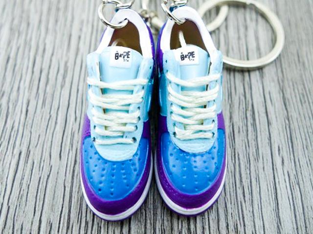 Mini 3D sneaker keychains BAPE Aqua - Sneakers Passion