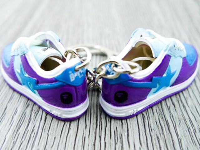 Mini 3D sneaker keychains BAPE Aqua - Sneakers Passion