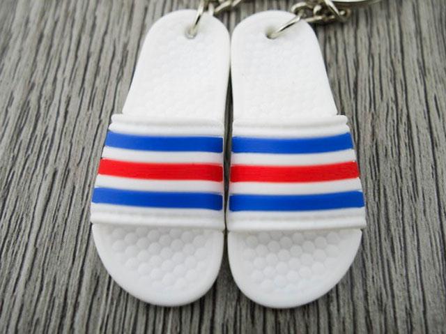 mini 3D sneaker keychains Flip Flops - Sandals USA - Sneakers Passion