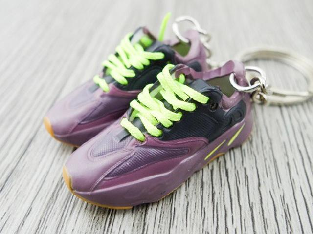 Mini Sneaker Keychains YZY - MAUVE with yellow laces - Sneakers Passion