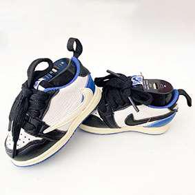 Travis Power Bank Charger-Low(new) - Sneakers Passion