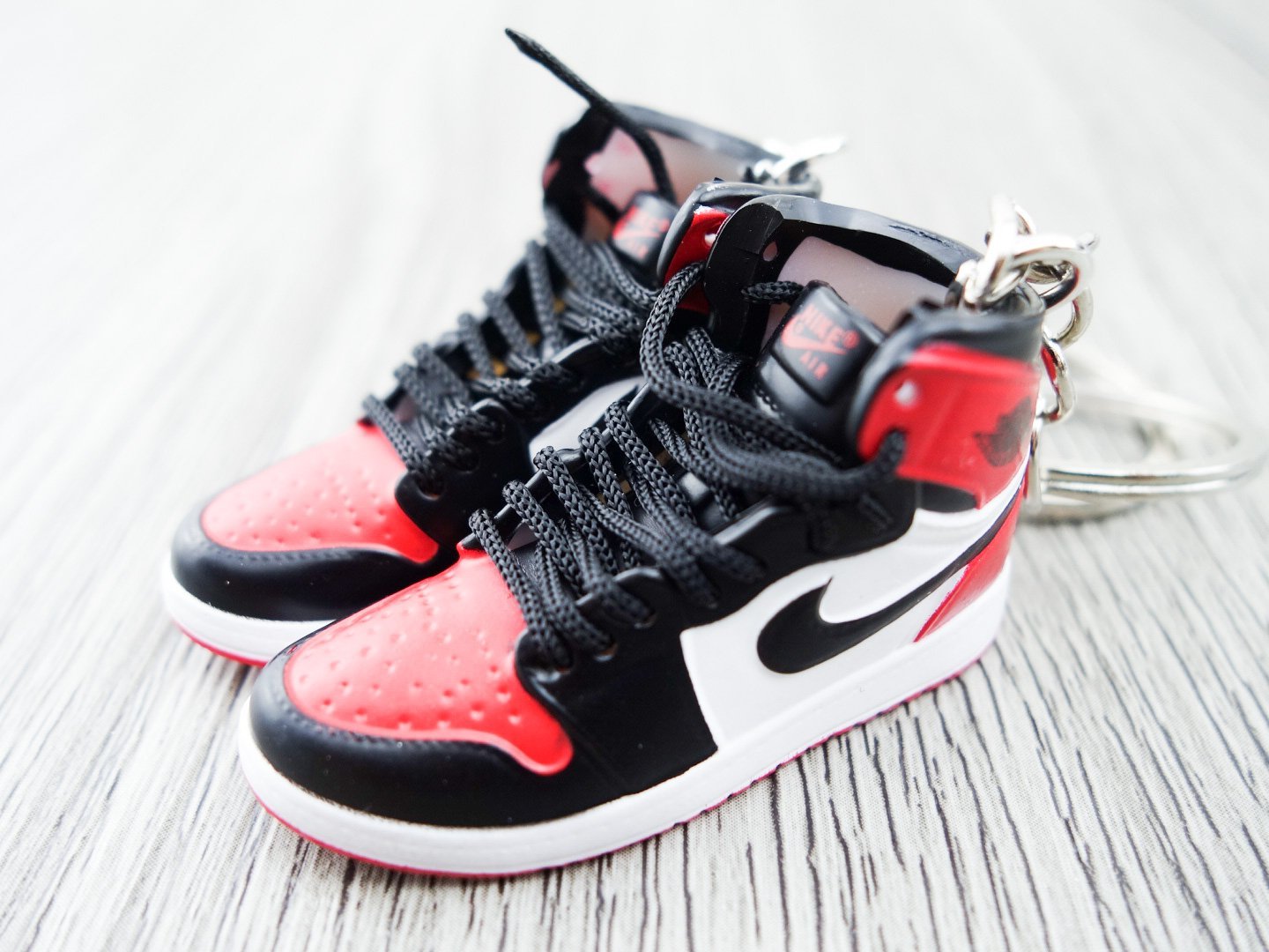 Mini sneaker keychain 3D Air Jordan 1 Black Toe - Sneakers Passion