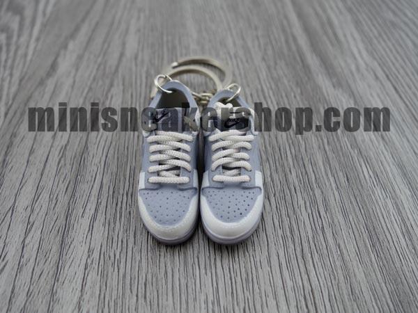 mini sneaker keychains Dunk Low Pro SB- Alphanumeric (GREY) - Sneakers Passion