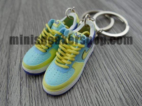 mini sneaker keychains Air Force 1 Easter edition (2006) - Sneakers Passion