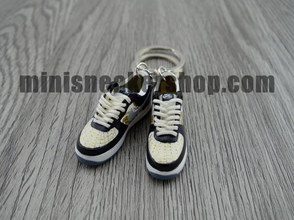 mini sneaker keychains Air Force One Mr Cartoon x Nike - Sneakers Passion